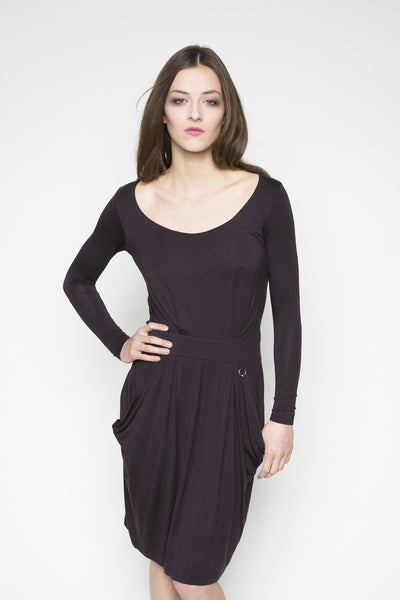 NORDENFELDT Grace, dress in plum with draped pockets and long sleeves